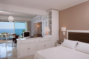 Taormina Mare Apartments,Suites & Beachclub, Таормина